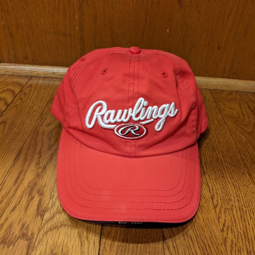 Adjustable Rawlings hat